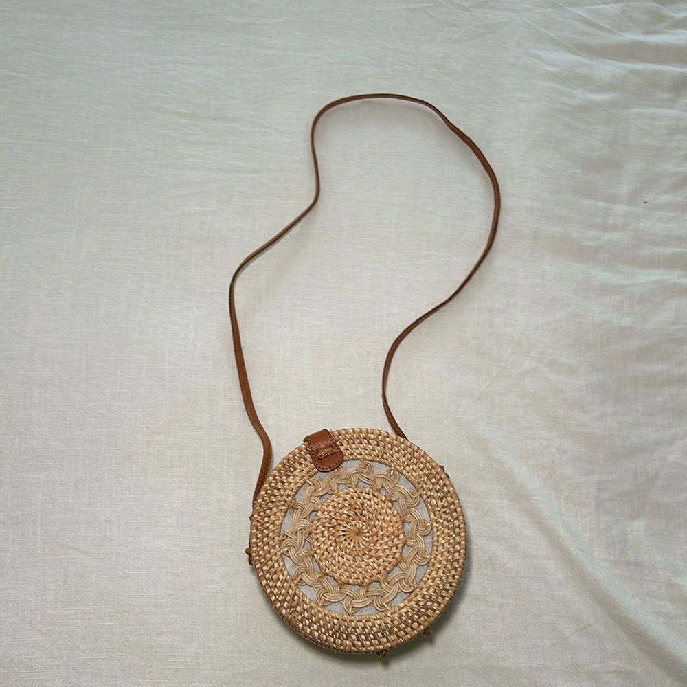 Summer Rattan Round Purse